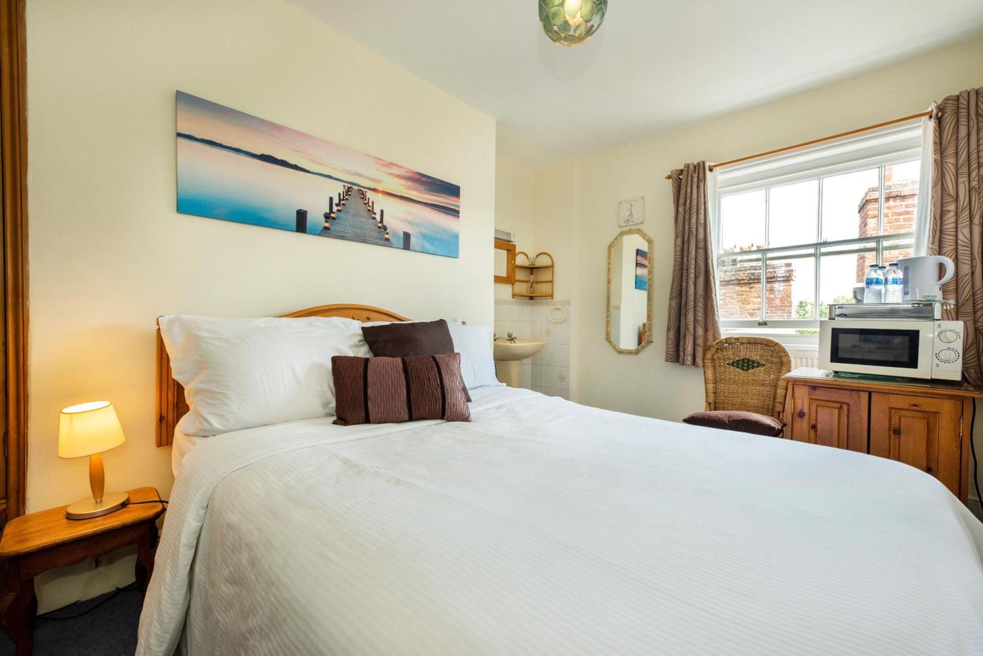 Отель Baldwin House Stourport-on-Severn Экстерьер фото