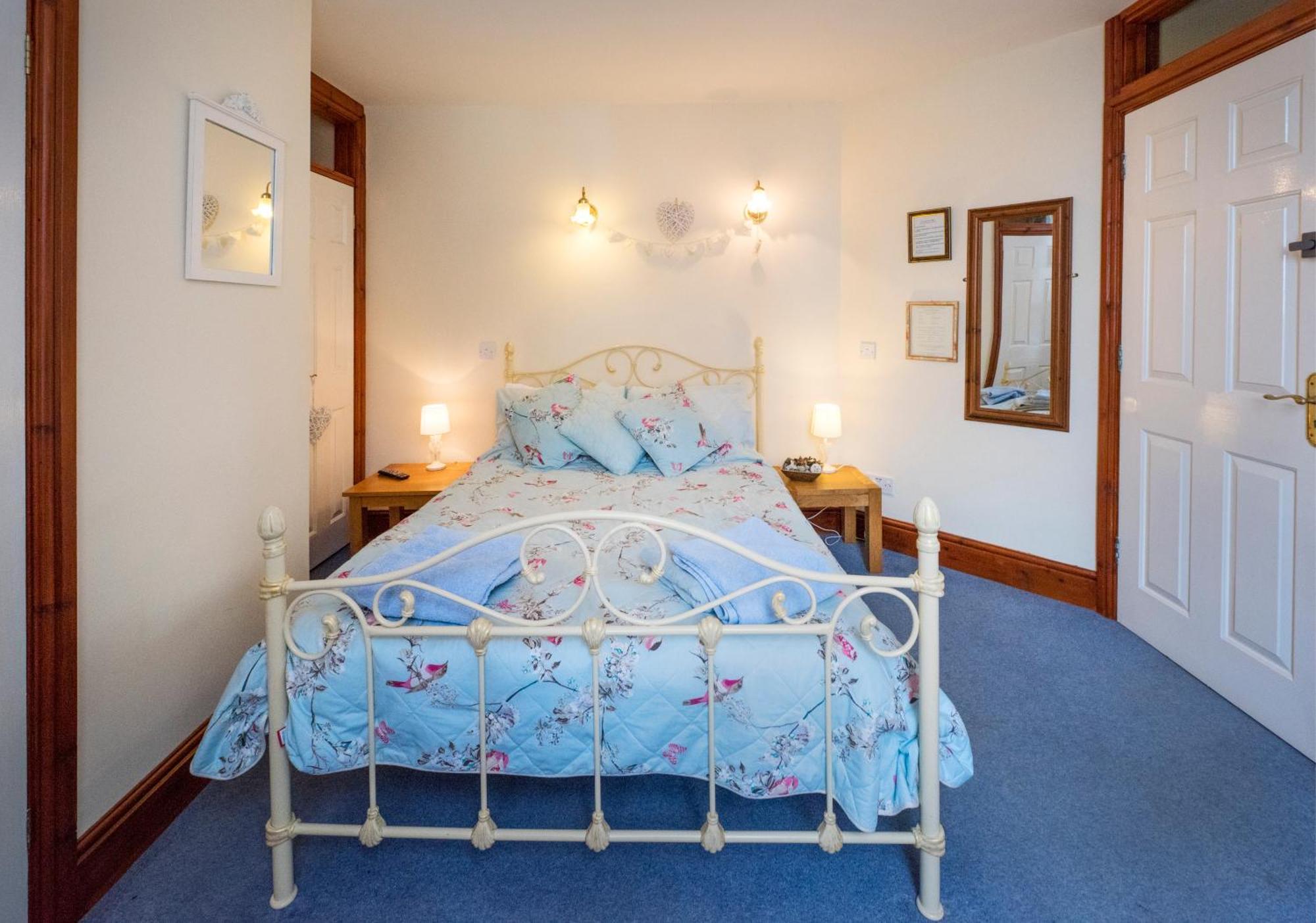Отель Baldwin House Stourport-on-Severn Экстерьер фото