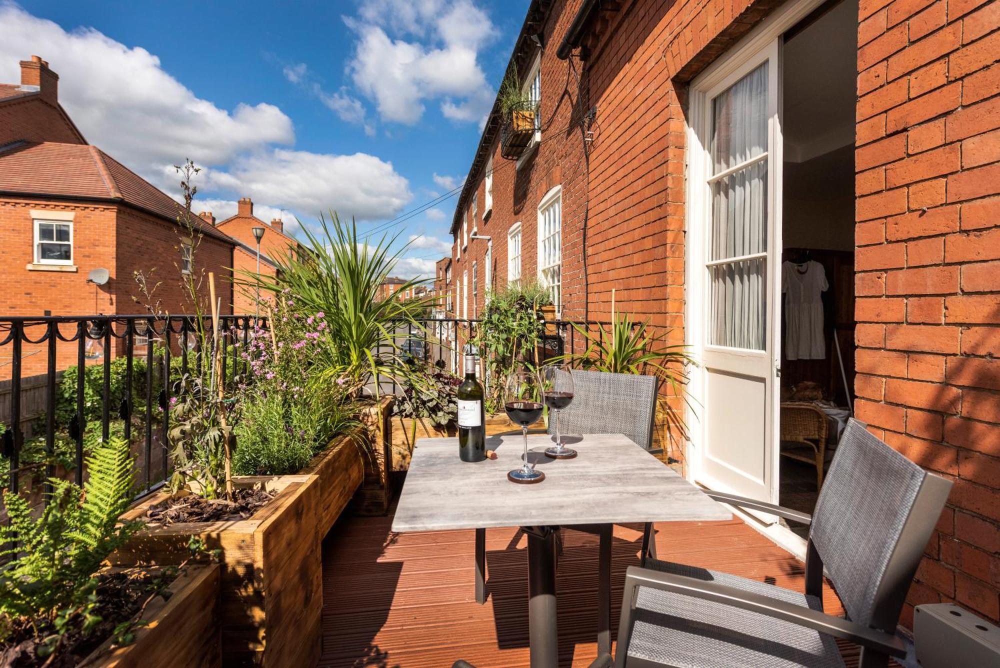 Отель Baldwin House Stourport-on-Severn Экстерьер фото